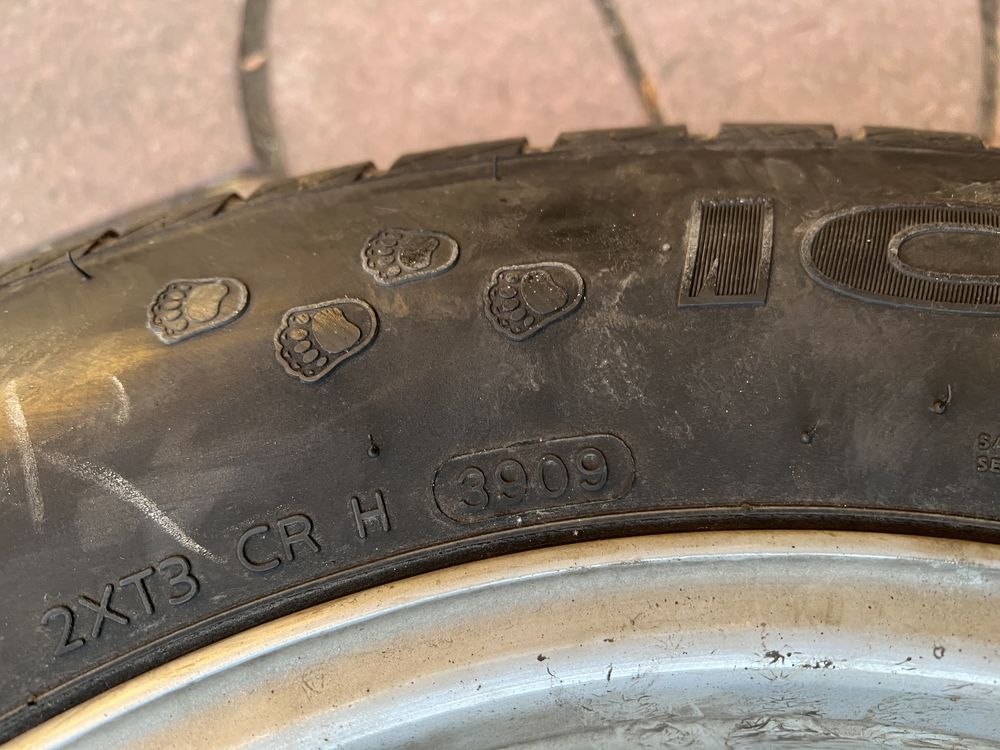 Резина пара зима 215/65 R 16 Hankook