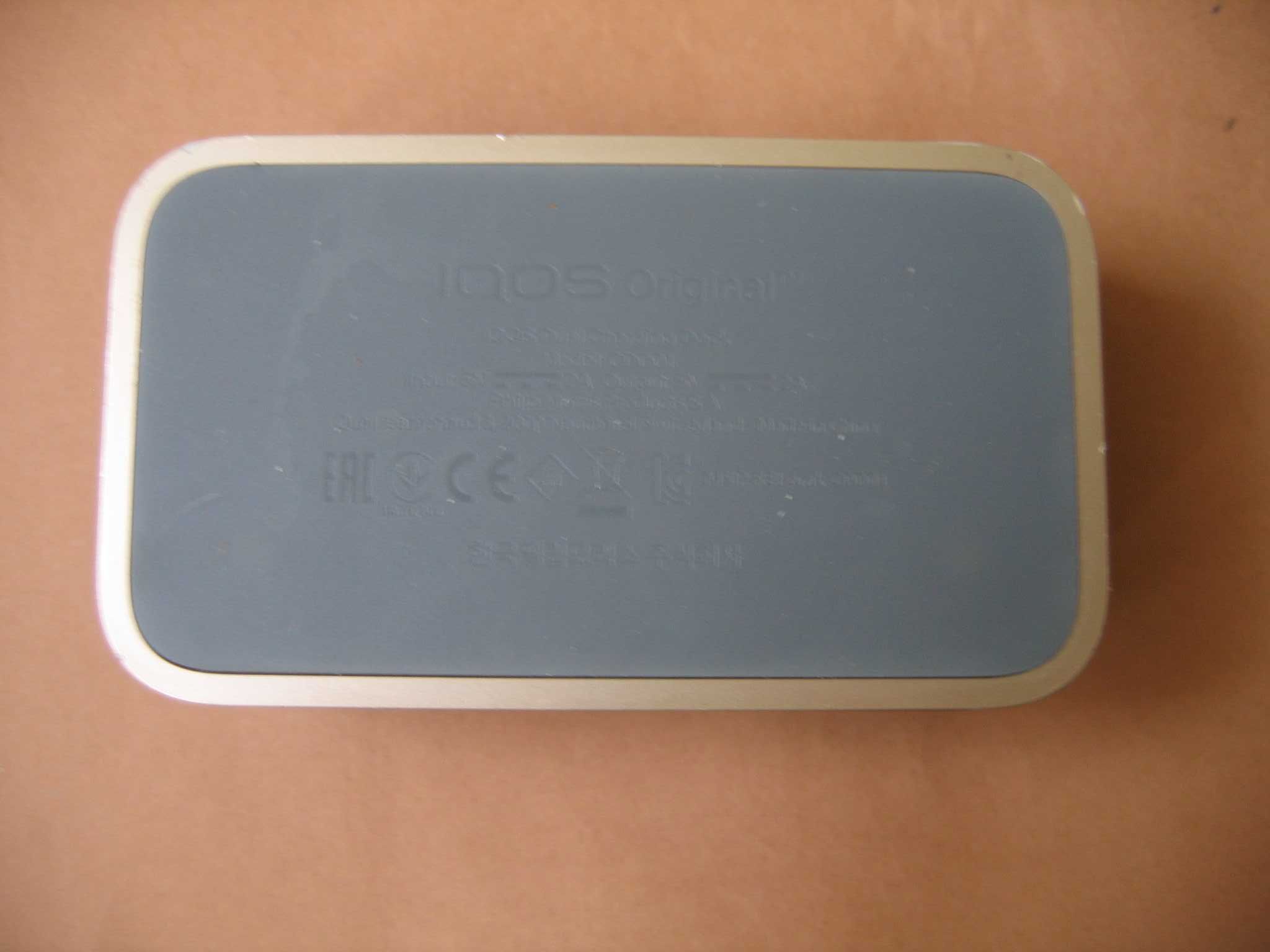 Ładowarka IQOS 
Model: CDD01
Dual Charging Dock