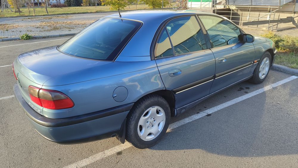 Продам автомобіль,Опель омега б 1999