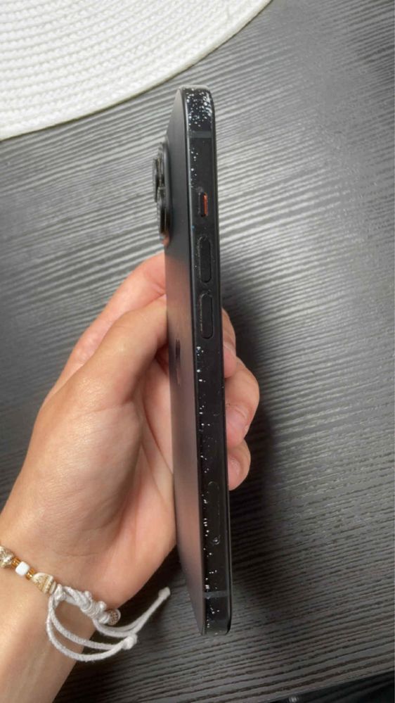 Iphone 15 128gb 88% baterii
