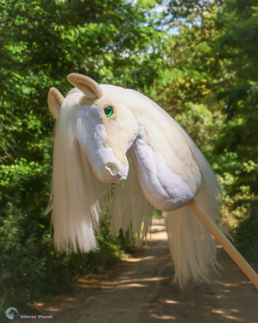 Realistyczny hobby horse (realistyk) A4-A3 z ogłowiem - ZTT Rhea