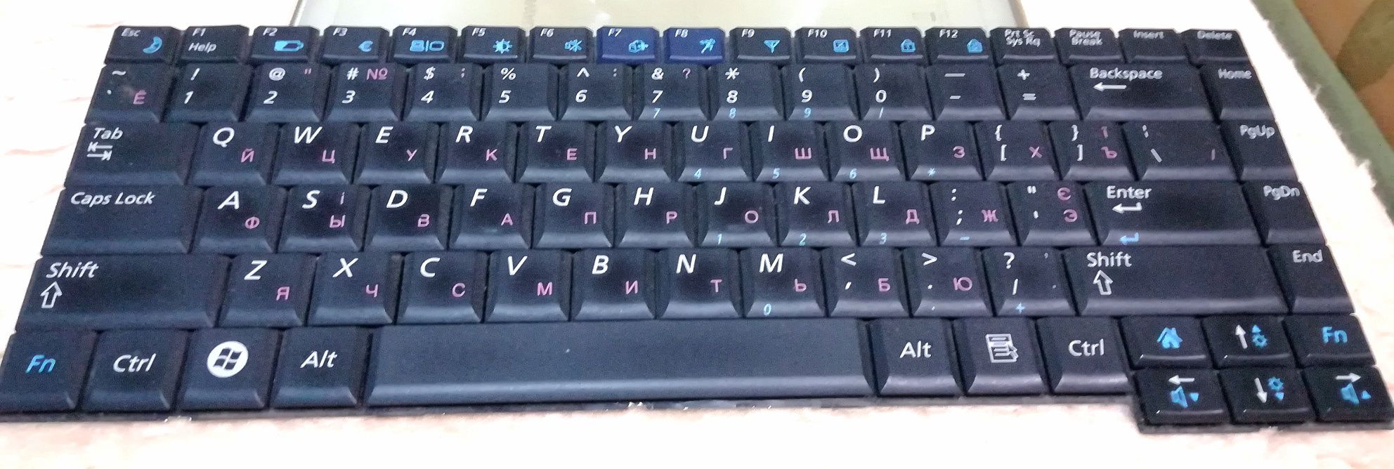 клавіатура ноутбука samsung r60/r60+неробоча
