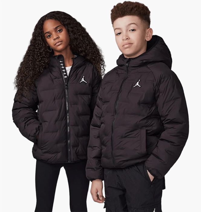 Підліткові пуфери Jordan, оригінал, нові