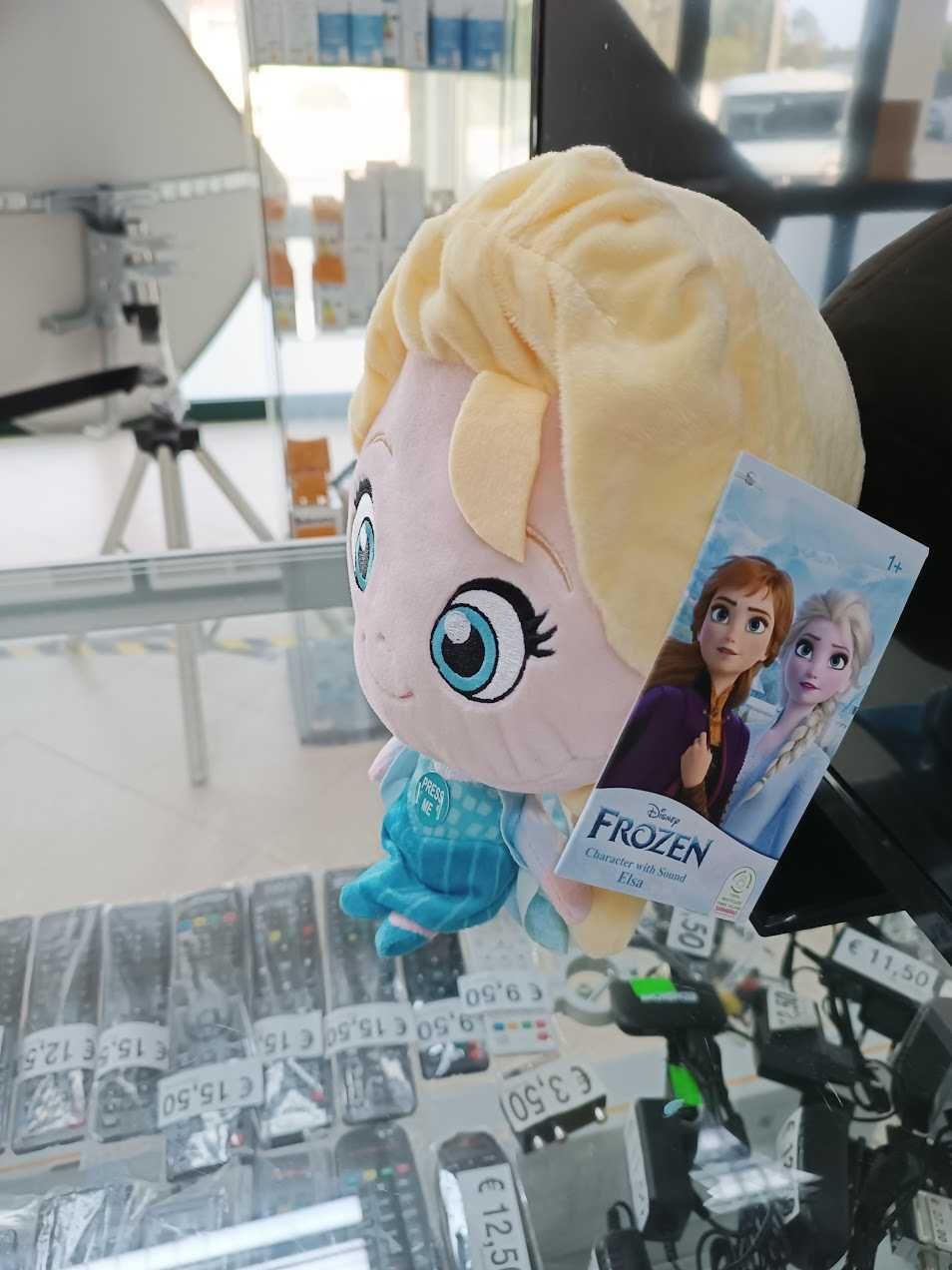 Peluche Disney Frozen Elsa com som 25cm