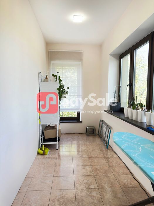 Продам будинок 460м2, 8 сот в селі Гатне, Мегамаркет, Одеський напрям