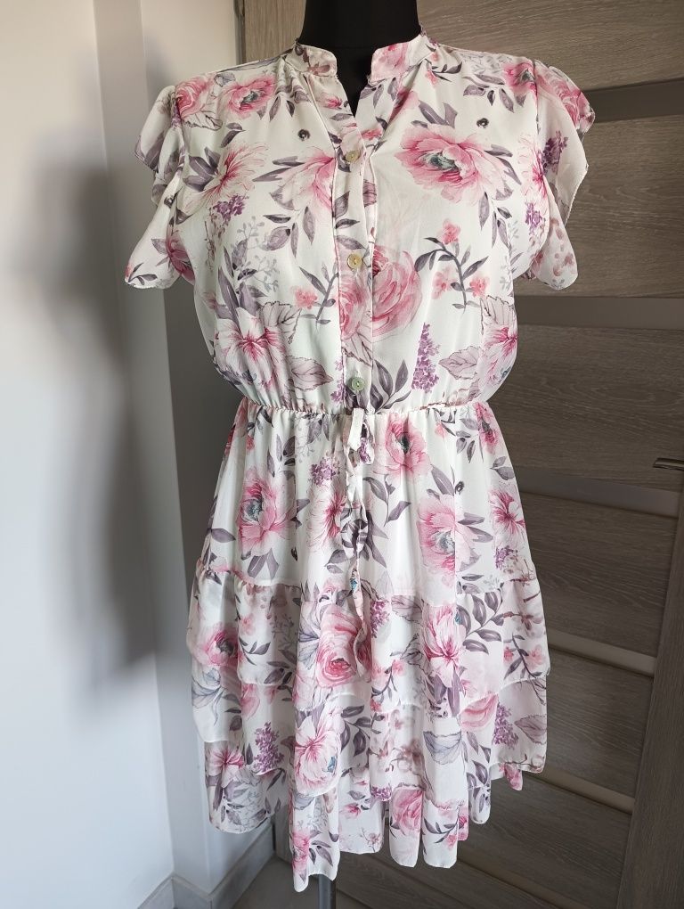 Elegancka letnia sukienka r.38