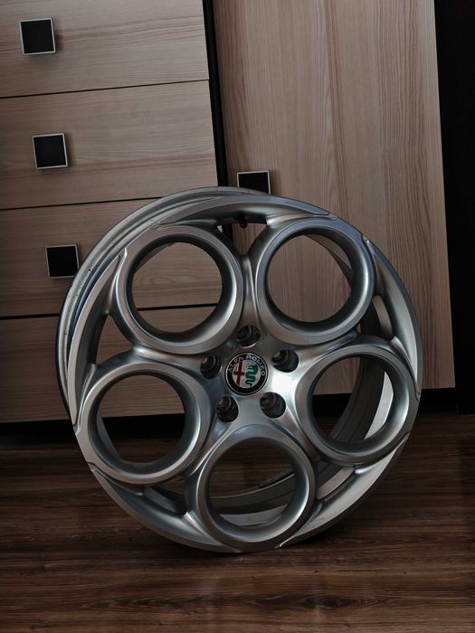 NOWE ORYGINALNE Felgi Alfa Romeo 18″ 5x110 – z Alfy Tonale, Giulietta