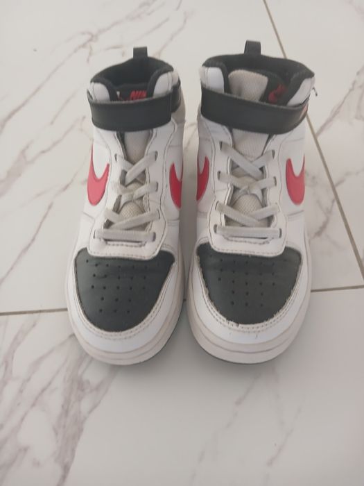 Подаються Дитячі Nike