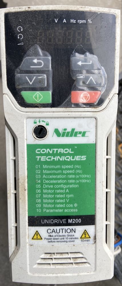 Variador de Frequência Nidec Unidrive M200 – 1,1 kW – Usado