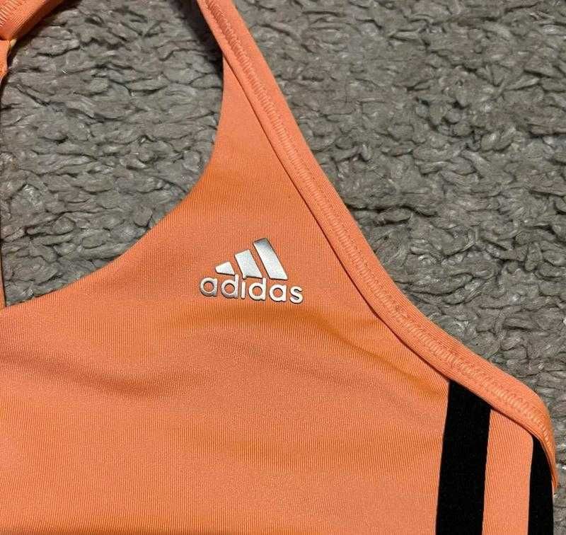 Оригинал.спортивный,невесомый,двухсторонний топ-бра adidas climalite