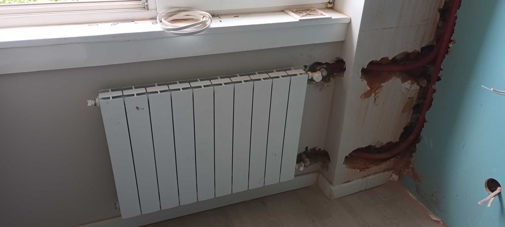 Wymiana grzejników blokowych zamrażanie rur
