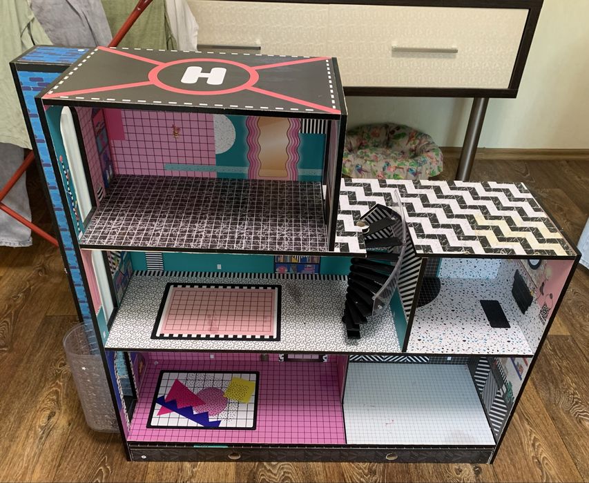 Ляльковий будинок LOL (оригінал) 1000