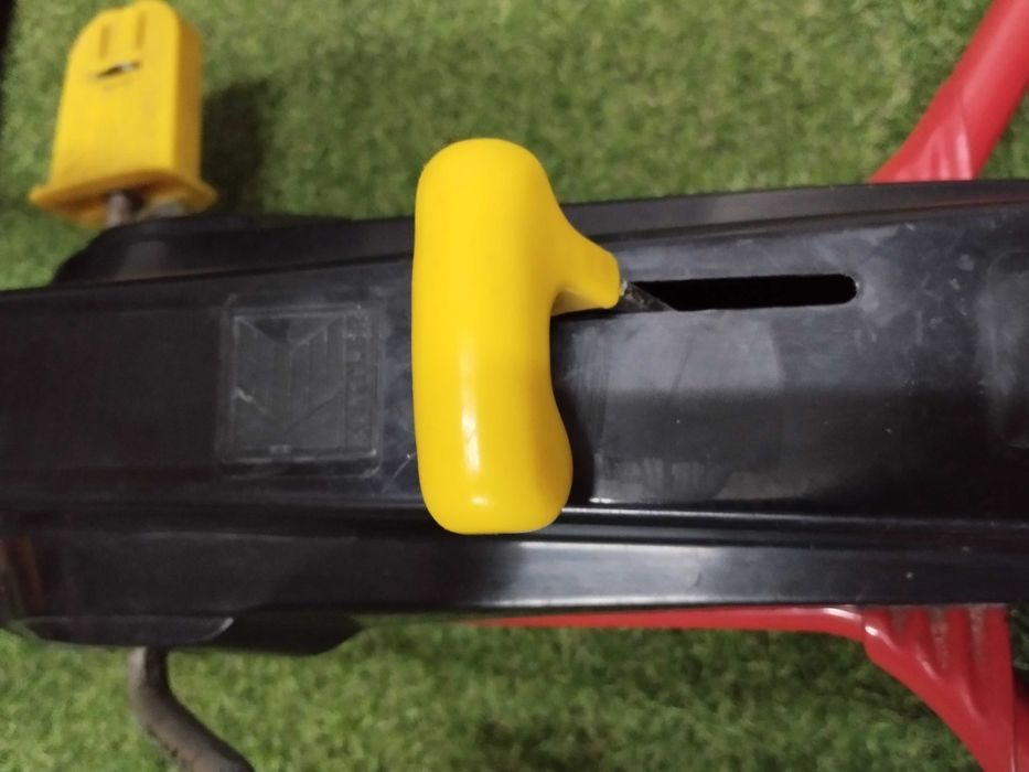 Carro a pedais Kettlet - Kettcar