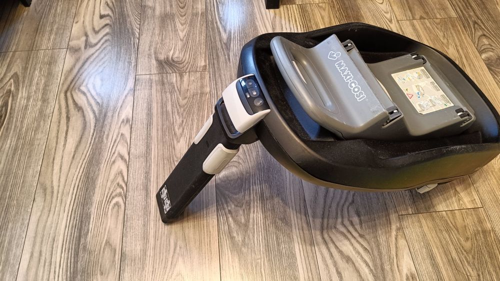 Maxi Cosi FamilyFix ISOFIX baza + fotelik