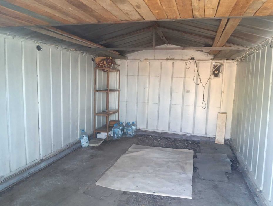 Сдам гараж металлический, на Подоле, коп. Мотор.