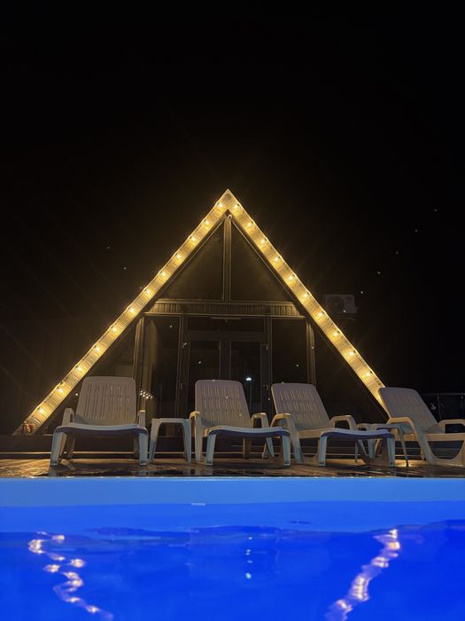 Оренда будинку з басейном та чаном, подобово, почасово