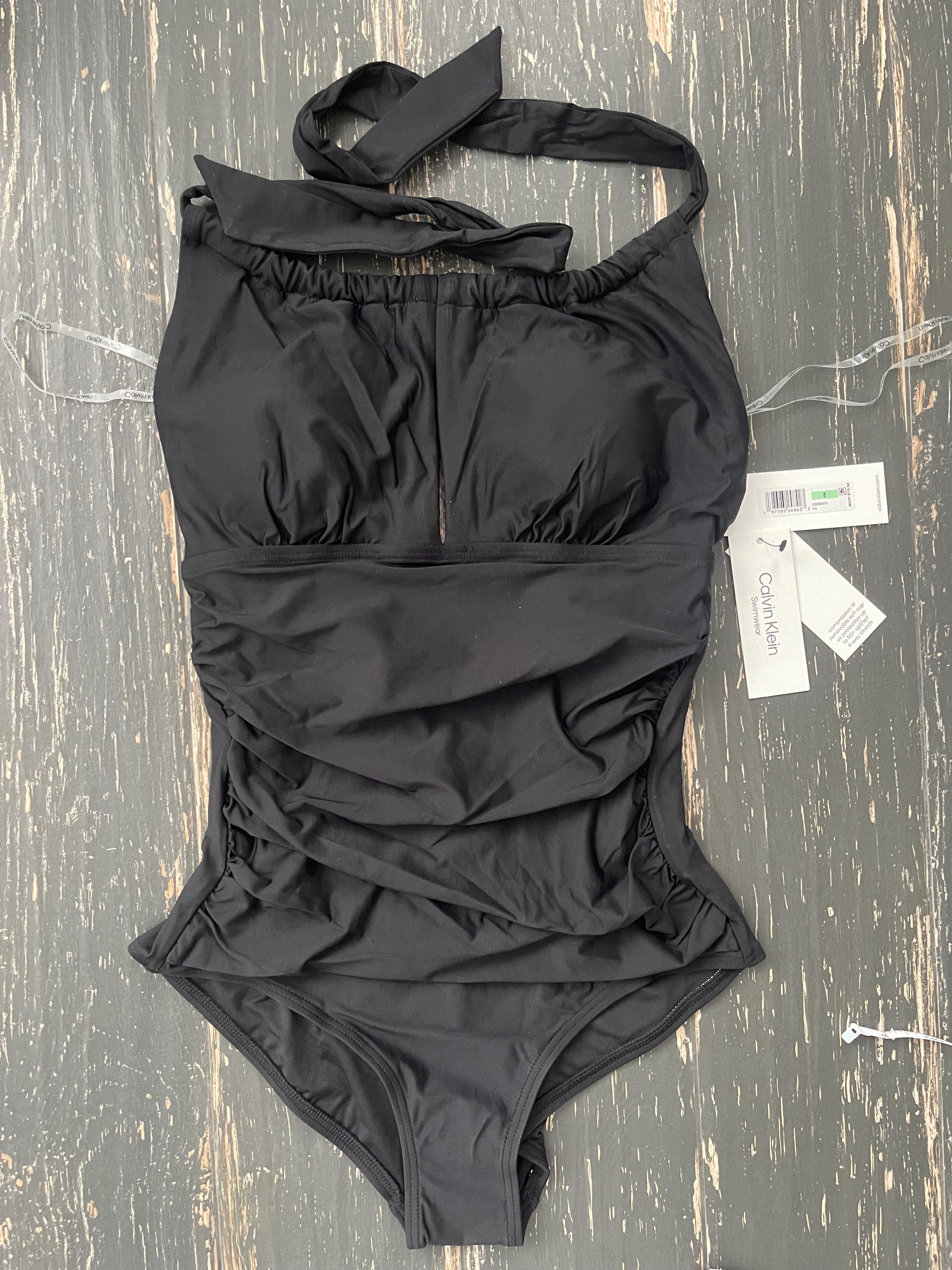 Calvin Klein original. Красивый цельный купальник р М цвет черный
