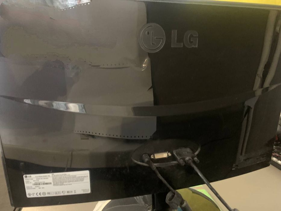 Монітор LG E2240T Монитор