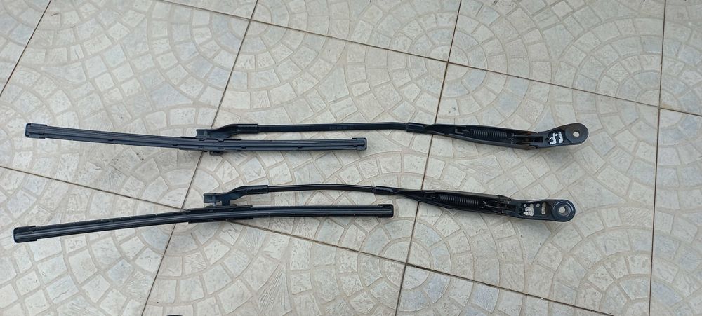 Hastes limpa vidros ORIGINAIS Volkswagen Passat de 2001 até 2006