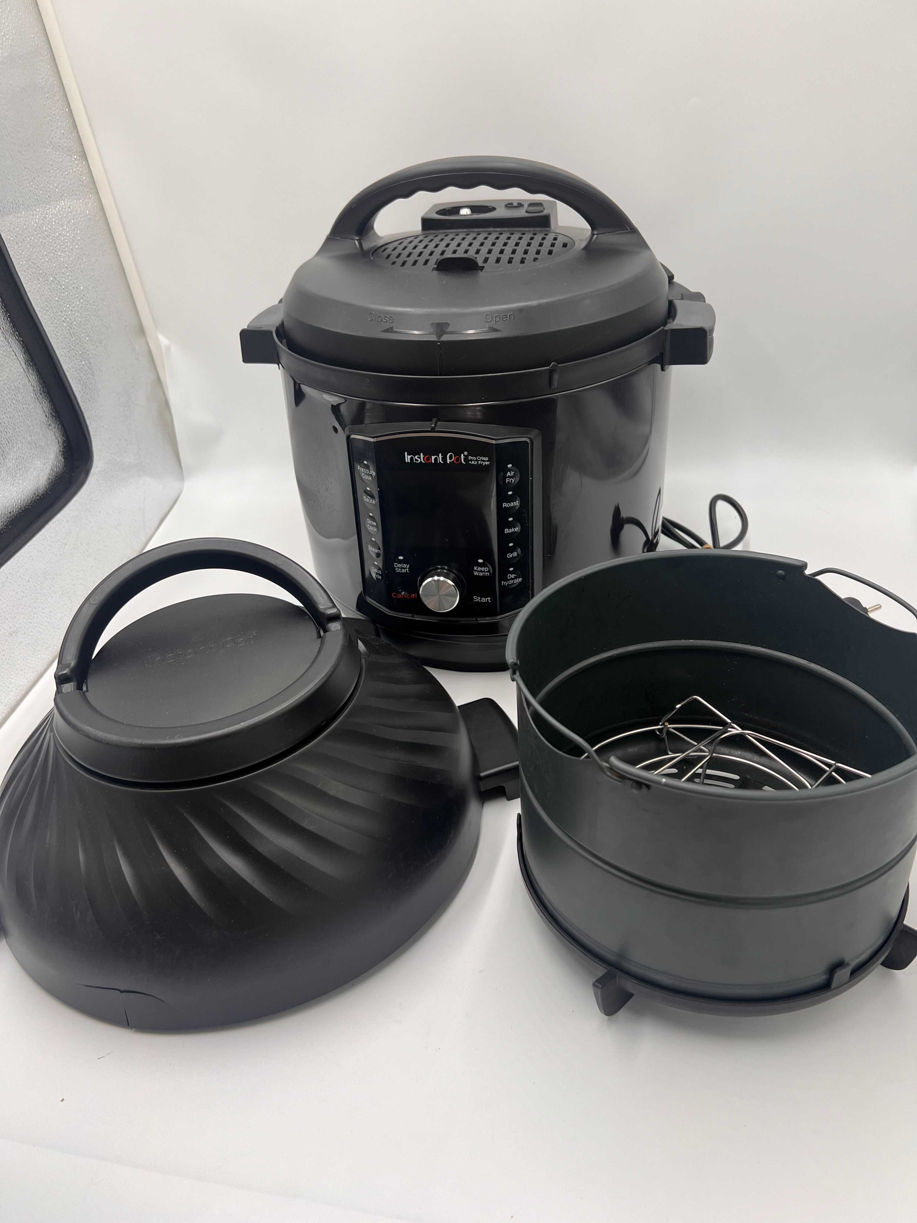 Multicooker Instant Pot Pro Crisp 8 Air Fryer czarny