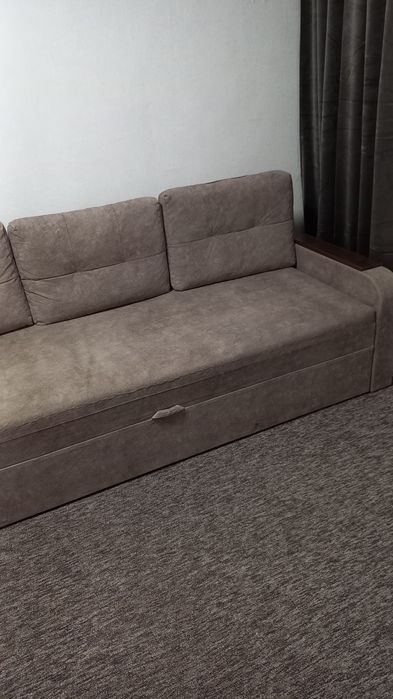 Сдаю 0днокомнатную квартиру на Троещине  в районе Фестивального