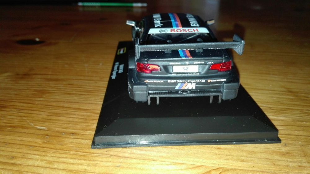 Model BMW M 3 firmy Burago w skali 1 :32