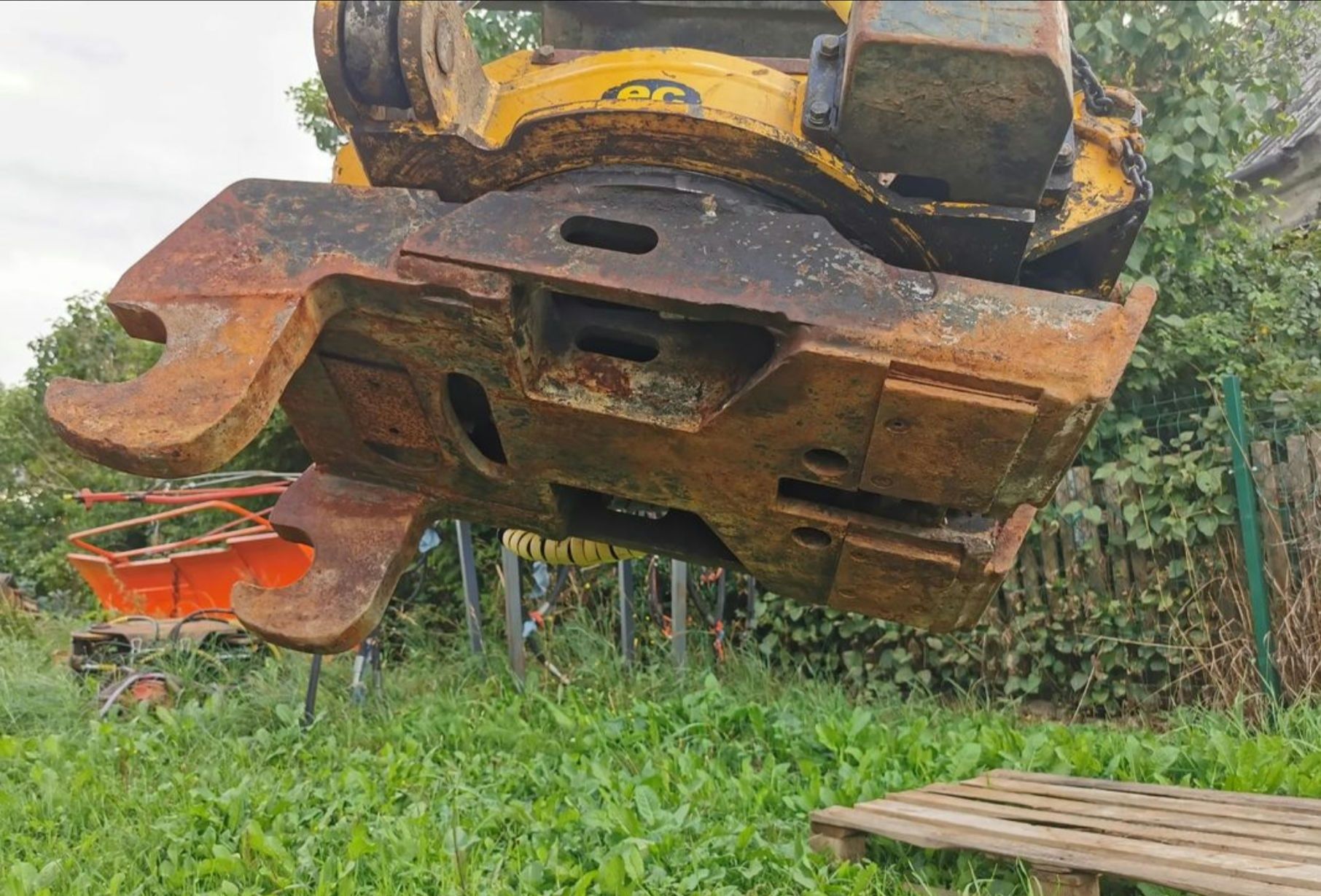 Głowica Engcon EC30, złącza B27, 880kg Rototilt