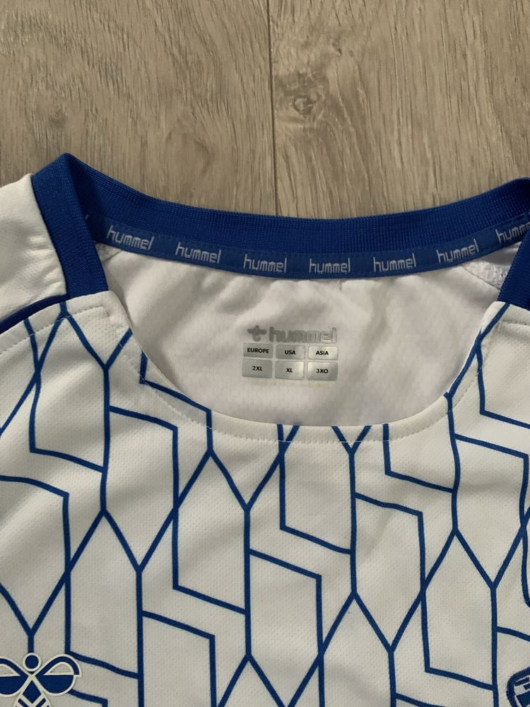 biała koszulka Hummel Everton premier league 2022/2023