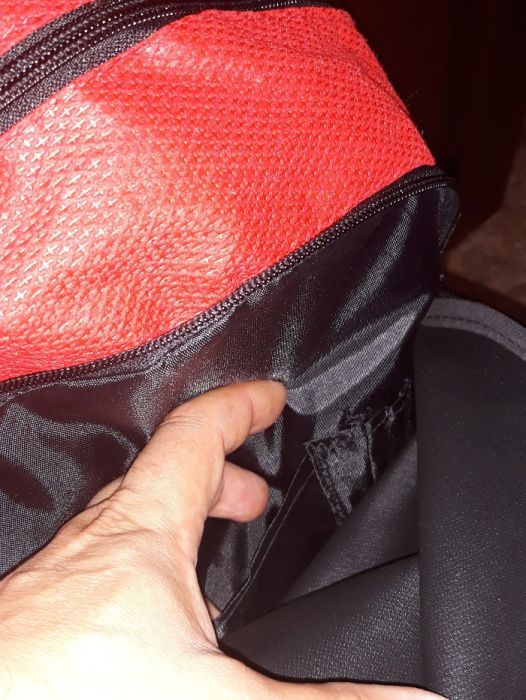 Школьный рюкзак Сlique, б/у в отличном состоянии, цвет-черный с красн