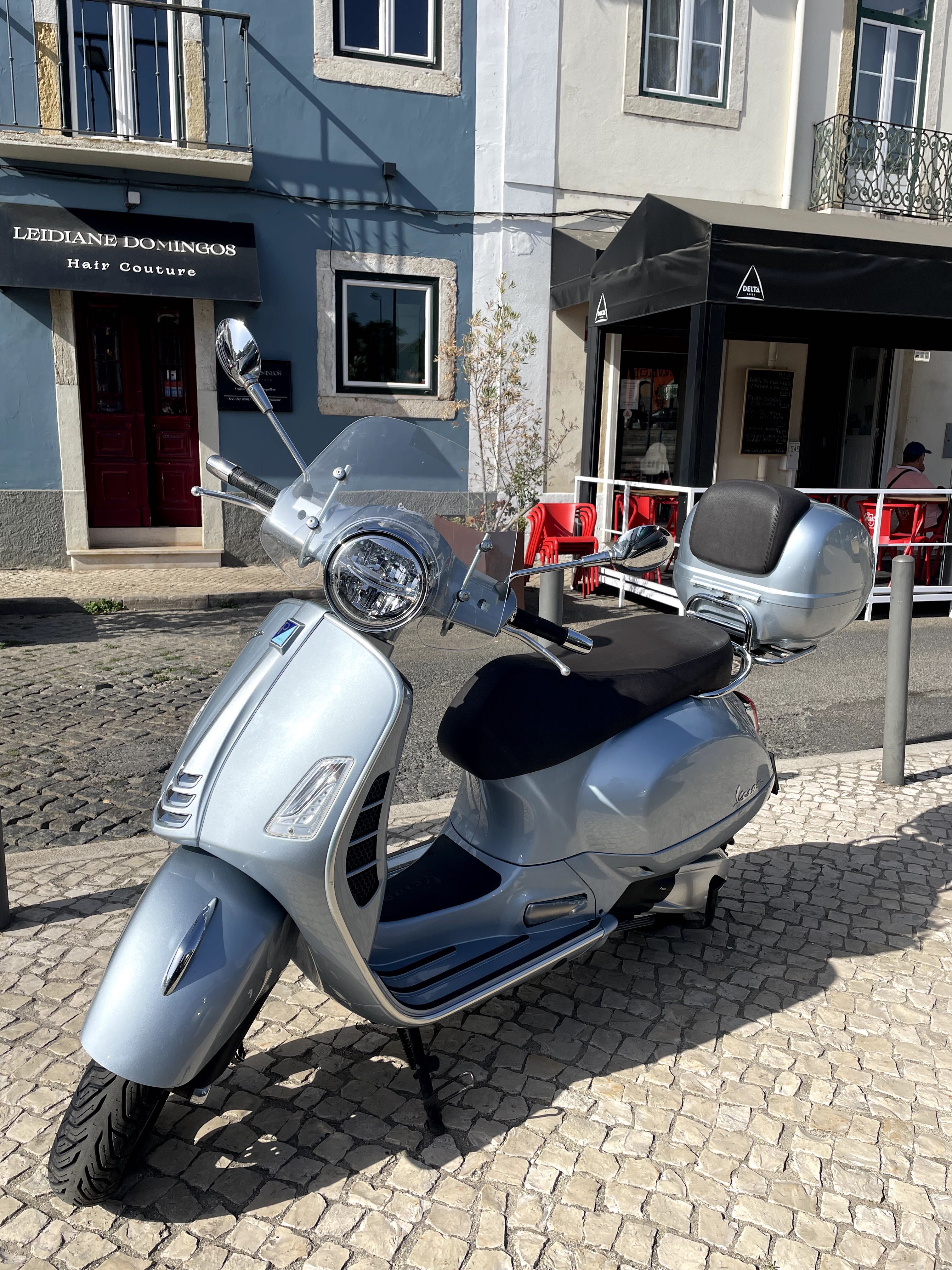 Vespa GTS 300 de 2021