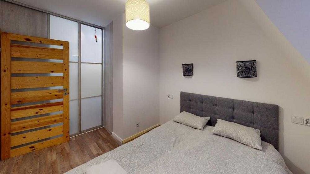 Dwupoziomowy Apartament przy Wrocławskim Rynku, max 8 os, balkon