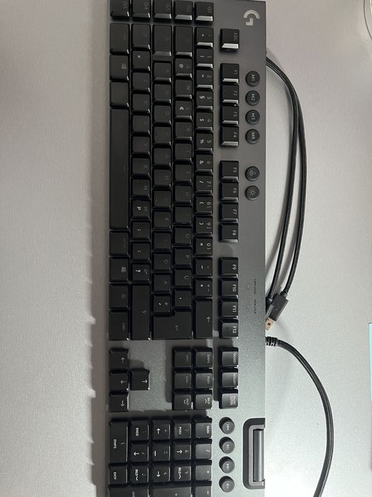 Клавіатура Logitech g815