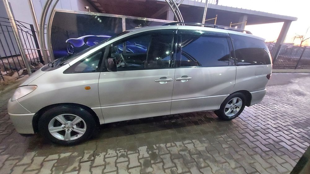 Продам Toyota previa 2.0d. 2001г.в.