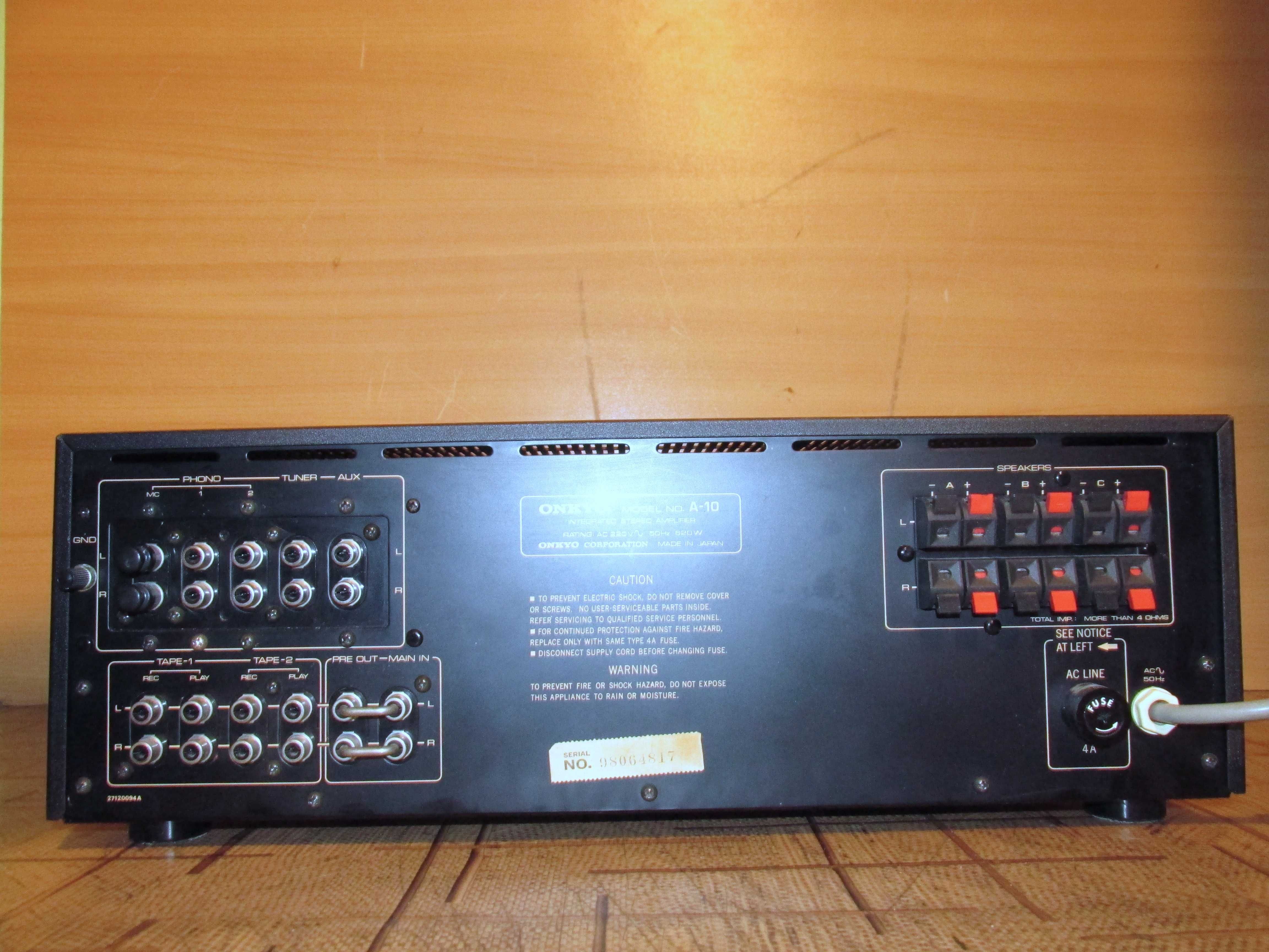 Усилитель Onkyo A-10