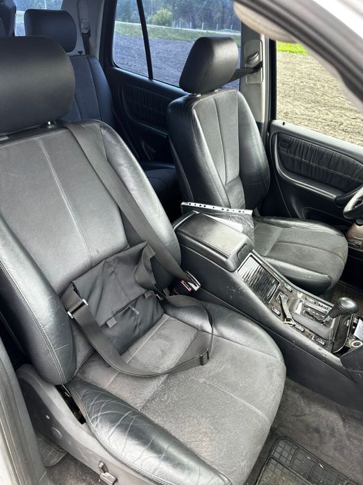 Продам Мерседес ML270