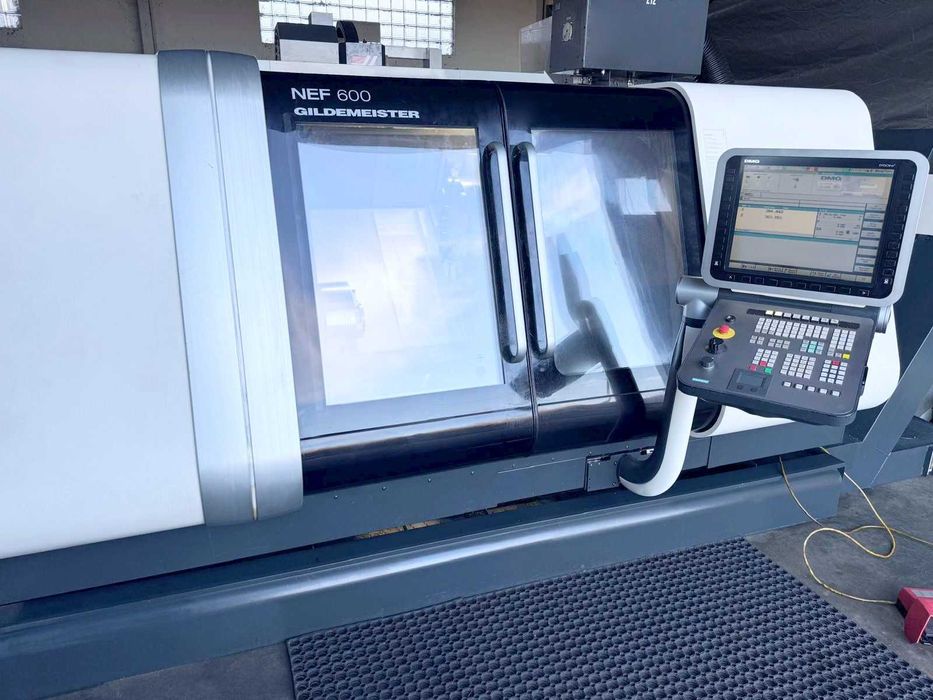 Tokarka CNC DMG GILDEMEISTER NEF 600 V3 napędzane narzędzia |z Niemiec