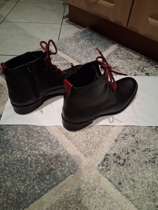 Oddam za darmo  buty.