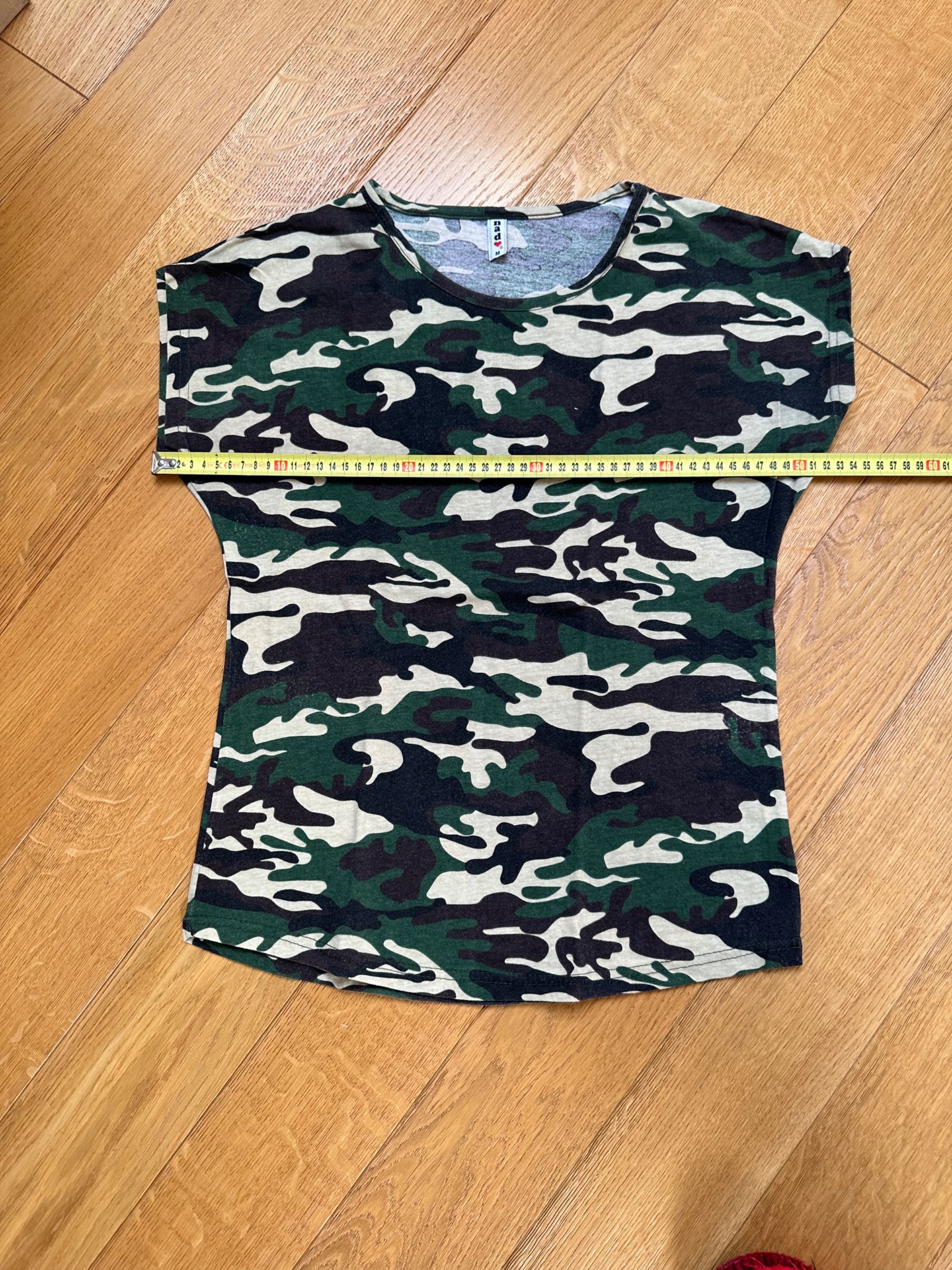 T-shirt r. M moro