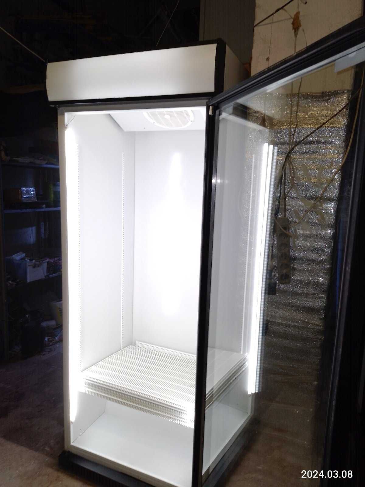 Холодильная шкаф-витрина ICE STREAM OMEGA 915 л., 0°до +4°, ширина 83