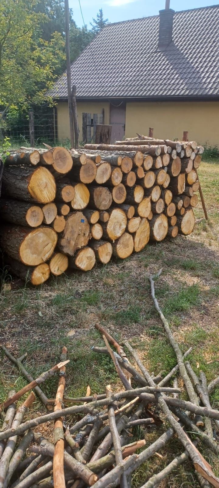 Drewno opałowe suche