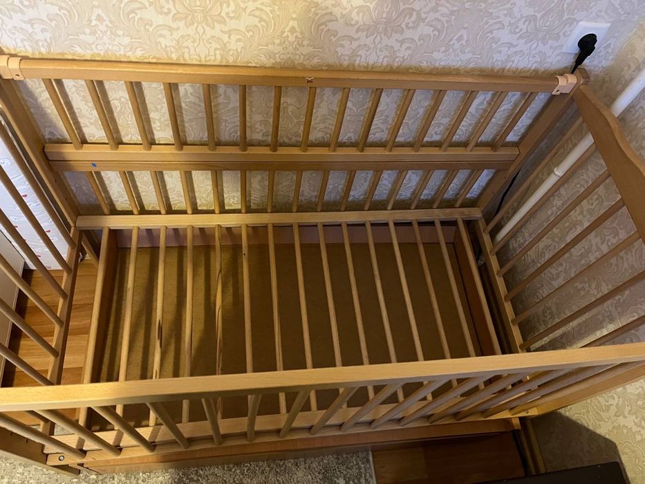 Дитяча кроватка Дубок