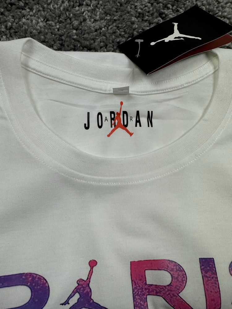 футболка Jordan Paris Джордан Париж чорная и белая все размеры