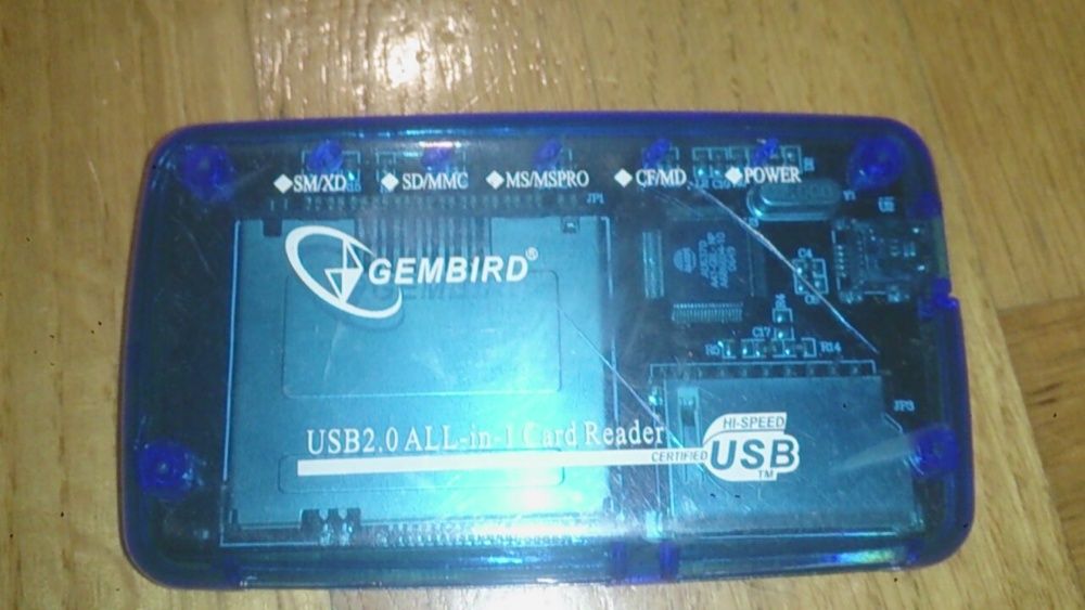 czytnik kart z kablem USB
