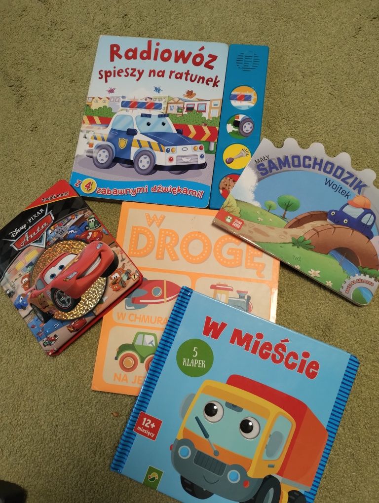 Zestaw 5 książeczek dla chłopca o autkach