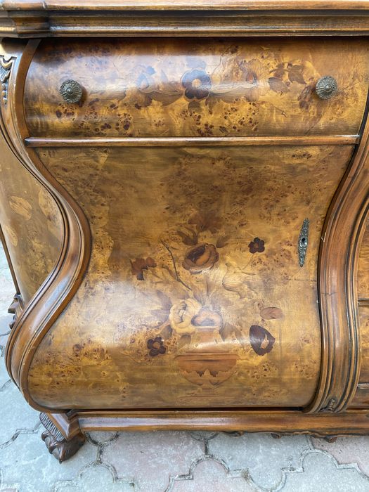 Комод  Італія дерево масив