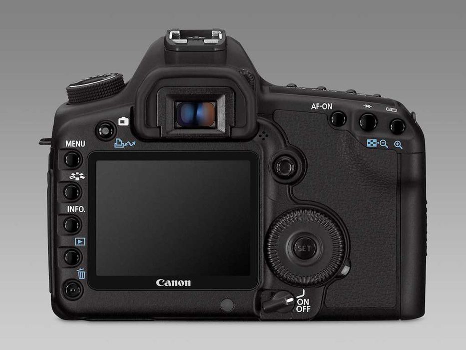 Canon EOS 5D Mark II - przebieg ~70k klatek