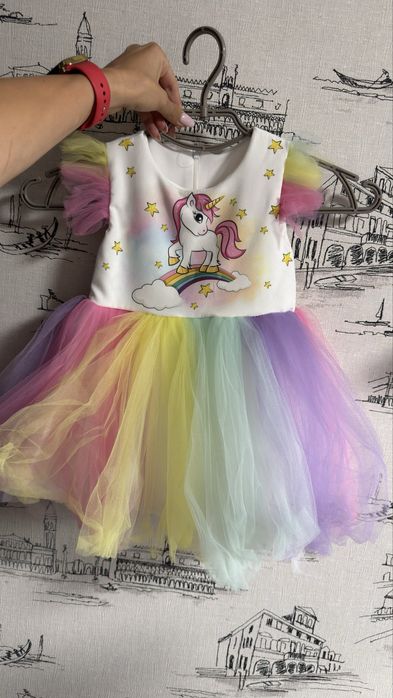 Сукня святкова для дівчинки