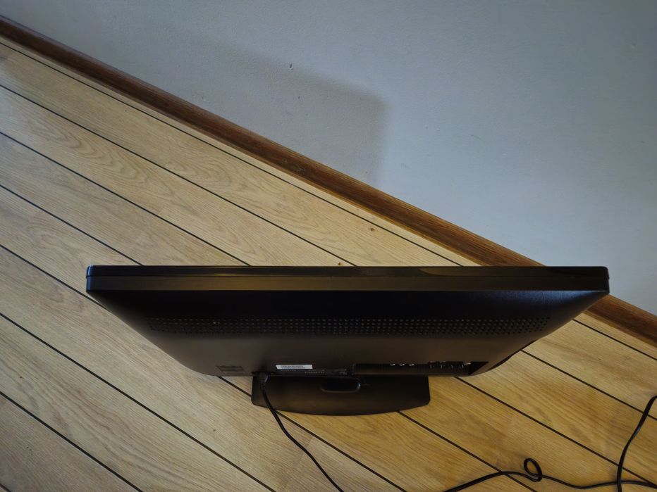 Philips monitor TV LCD 22 cale HDMI USB SCART