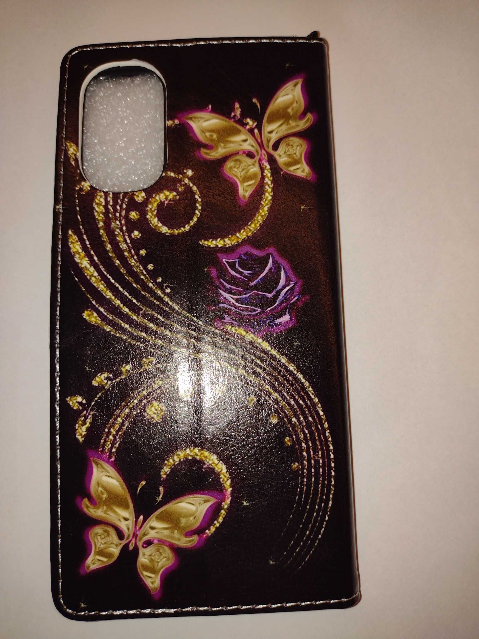 Sprzedam nowe, piękne etui na telefon. 16x7 cm.