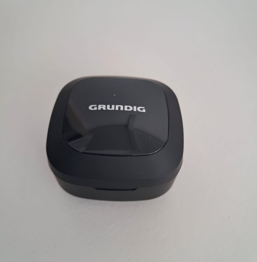 Grundig True Wireless Bluetooth Earphones - 5 Hours Playtime - USB C
